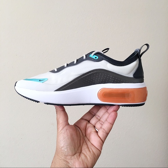 Nike Air Max Dia Special Edition - Picture 5 of 8